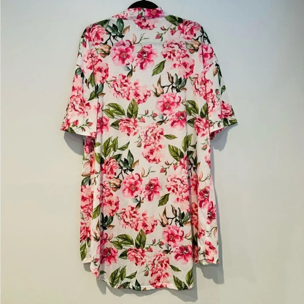Show Me Your Mumu Brie Floral Robe in Garden of Blooms Print One Size - Picture 4 of 5